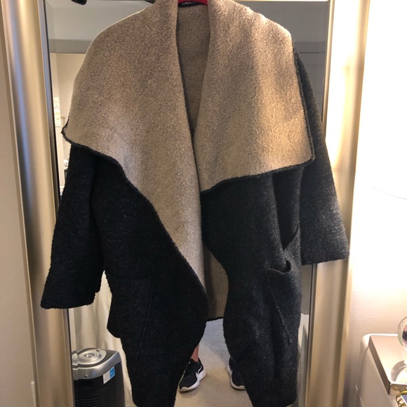 Zara Sweaters - Knit cardigan sweater